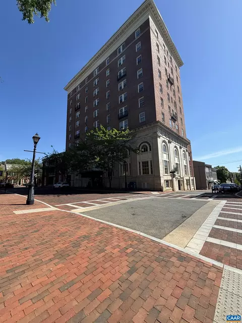 500 Court Sq #602, Charlottesville, VA 22902
