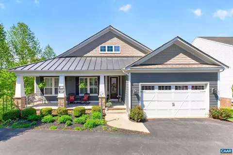 93 Lakeview Ct, Zion Crossroads, VA 22942