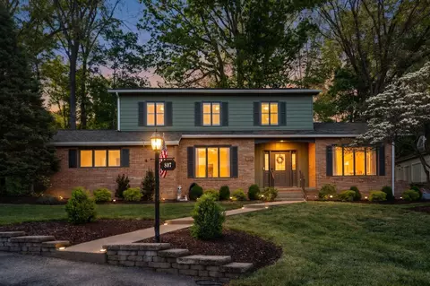807 N Brae Burn Pl N, Staunton, VA 24401