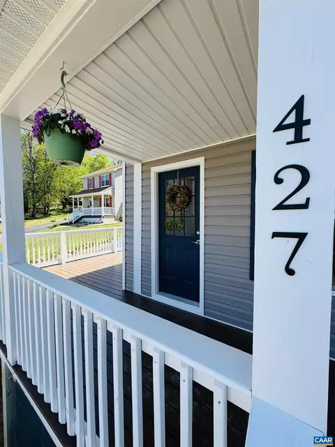427 Montgomery Ave, Staunton, VA 24401