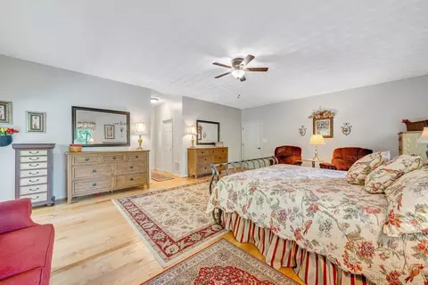 Bedroom - 649 Greyledge Rd, Buchanan, VA 24066 photo 3 of 8