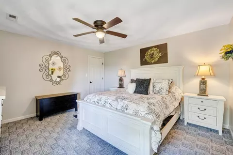 Bedroom - 649 Greyledge Rd, Buchanan, VA 24066 photo 7 of 8