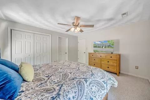 Bedroom - 649 Greyledge Rd, Buchanan, VA 24066 photo 5 of 8