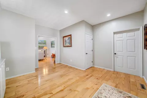 Entry Way - 649 Greyledge Rd, Buchanan, VA 24066 photo 2 of 2