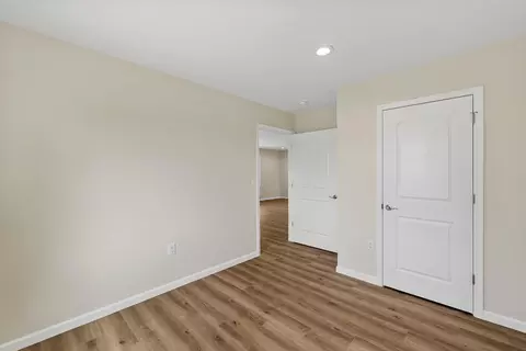 Bedroom - 7 W High St, Stuarts Draft, VA 24477 photo 3 of 4