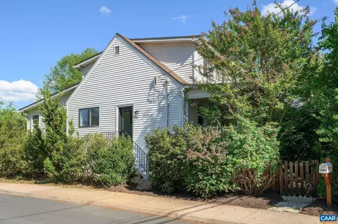 2720 Jefferson Park Ave, Charlottesville, VA 22903