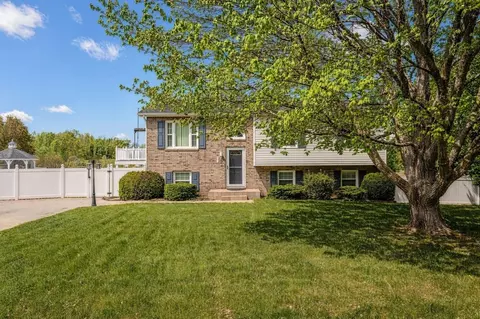 6087 W Donnagail Dr W, Penn Laird, VA 22846