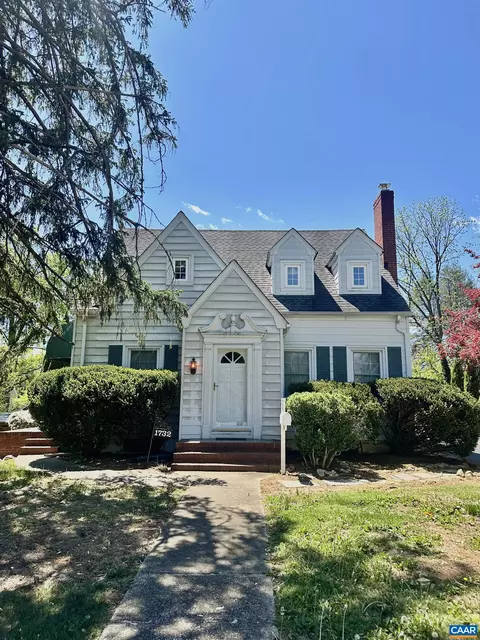 1732 W Main St, Waynesboro, VA 22980