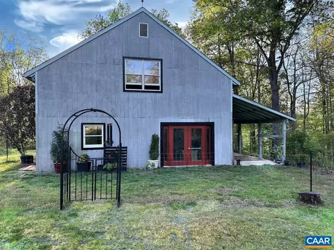 4177 Rolling Rd, Scottsville, VA 24590