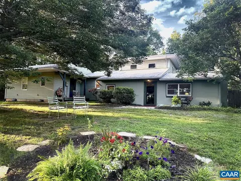 4177 Rolling Rd, Scottsville, VA 24590