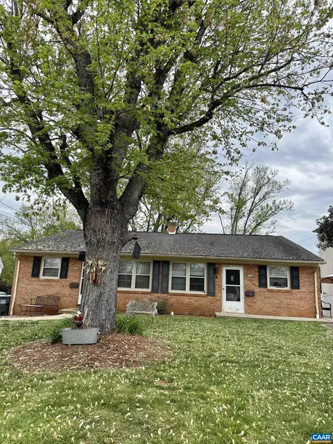 114 Harris Rd, Charlottesville, VA 22903