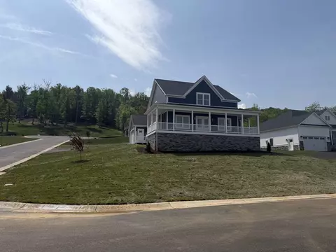 9 Birch Cv, Fishersville, VA 22939