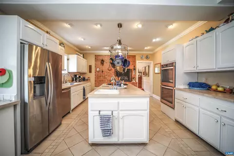 Kitchen - 325 Union Run, Lexington, VA 24450 photo 2 of 3