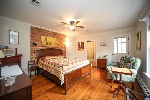 Bedroom - 325 Union Run, Lexington, VA 24450 photo 3 of 10