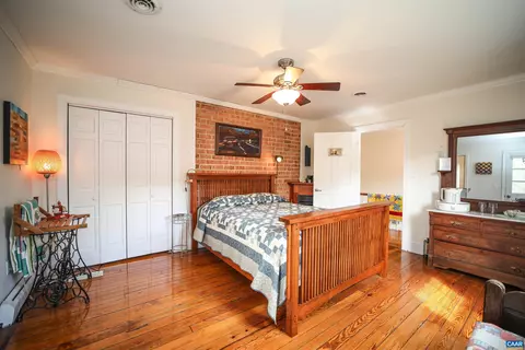 Bedroom - 325 Union Run, Lexington, VA 24450 photo 5 of 10