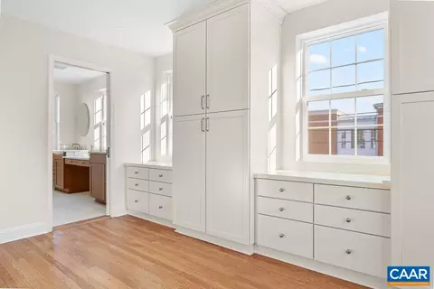 809 E Jefferson St, Charlottesville, VA 22902 photo 32
