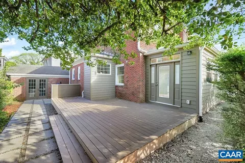 809 E Jefferson St, Charlottesville, VA 22902 photo 48