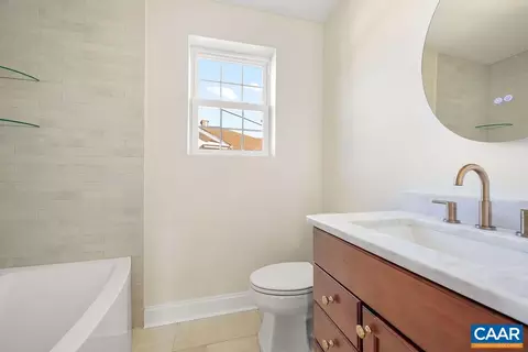 809 E Jefferson St, Charlottesville, VA 22902 photo 29