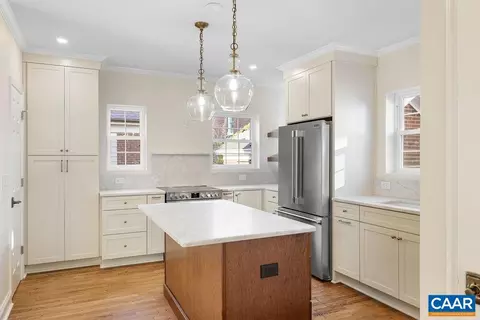 809 E Jefferson St, Charlottesville, VA 22902 photo 19