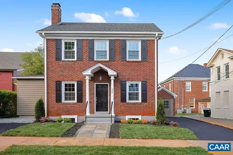 809 E Jefferson St, Charlottesville, VA 22902 photo 2