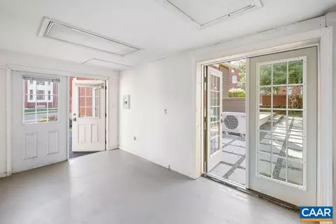 809 E Jefferson St, Charlottesville, VA 22902 photo 46