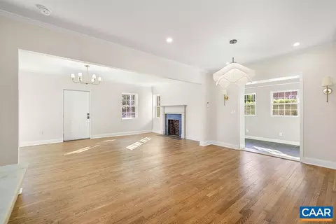 809 E Jefferson St, Charlottesville, VA 22902 photo 12