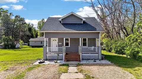 181 Gun St, Waynesboro, VA 22980