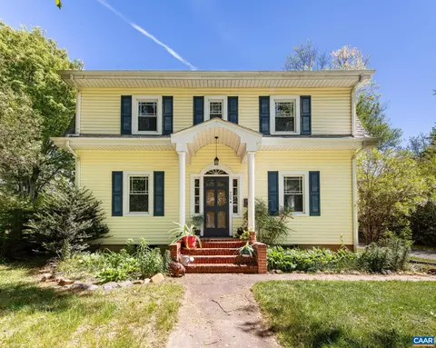 908 Woodrow Ave, Waynesboro, VA 22980
