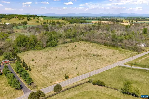 Blue Ridge Tpk, Somerset, VA 22972