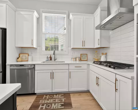 4746 Loyola Way, Charlottesville, VA 22902