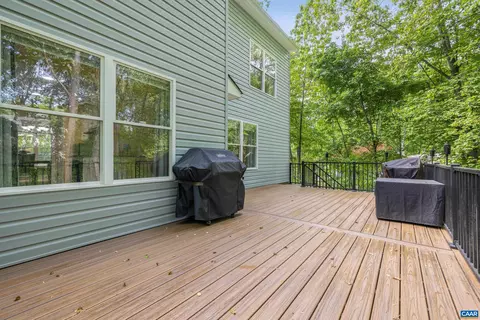 Exterior - 7 Ashcake Ter, Palmyra, VA 22963 photo 6 of 11