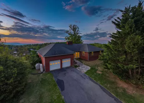 7133 Turleytown Rd, Singers Glen, VA 22850