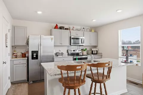 Kitchen - 386 Mesa Ct, Broadway, VA 22815 photo 1 of 5