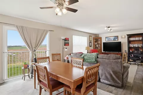 Dining - 386 Mesa Ct, Broadway, VA 22815 photo 1 of 2