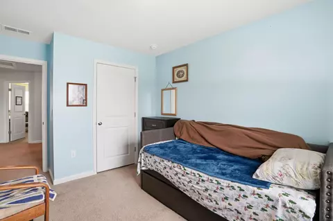Bedroom - 386 Mesa Ct, Broadway, VA 22815 photo 3 of 7