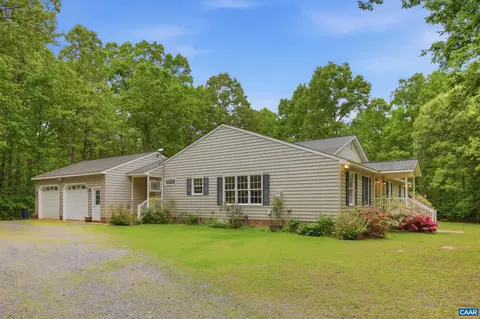 Exterior - 782 Bumpass Rd, Bumpass, VA 23024 photo 6 of 11