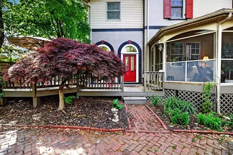 Exterior - 552 Chestnut Ave, Waynesboro, VA 22980 photo 12 of 12