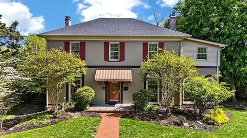 Exterior - 552 Chestnut Ave, Waynesboro, VA 22980 photo 3 of 12