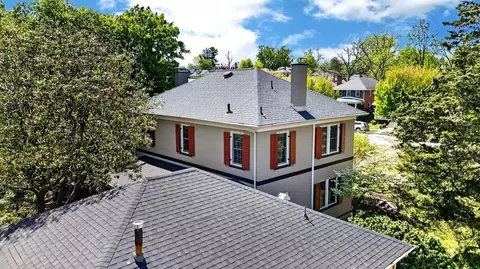 Exterior - 552 Chestnut Ave, Waynesboro, VA 22980 photo 6 of 12
