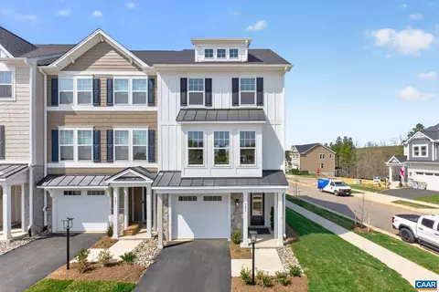 37 Marcella St, Charlottesville, VA 22911