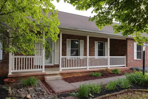 191 Grandview Dr, Waynesboro, VA 22980