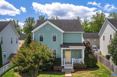 743 Country Green Rd, Charlottesville, VA 22903