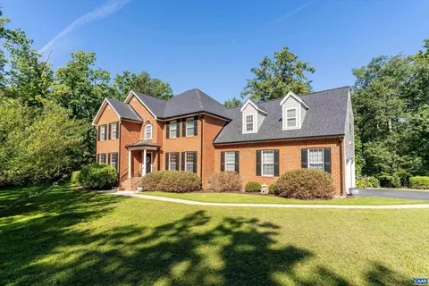 100 Campbell Rd, Keswick, VA 22947
