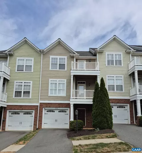 2138 Sundown Pl, Charlottesville, VA 22911