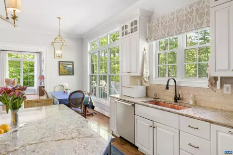 421 Houndstooth Ct, Charlottesville, VA 22901 photo 11