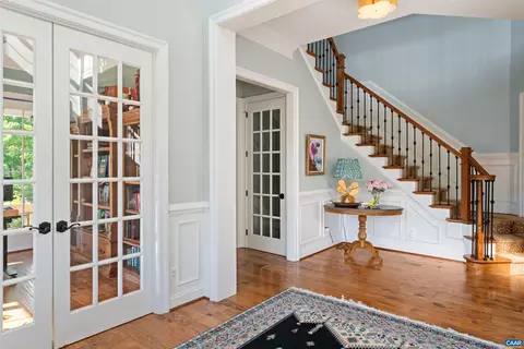 421 Houndstooth Ct, Charlottesville, VA 22901 photo 5