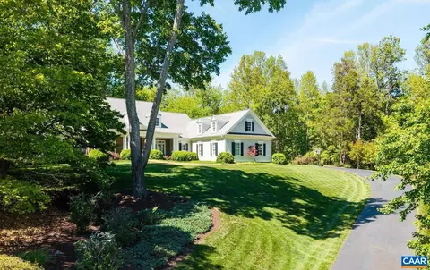 2946 Daventry Ln, Charlottesville, VA 22911