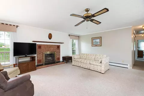 609 Sumter Rd, Waynesboro, VA 22980 photo 10