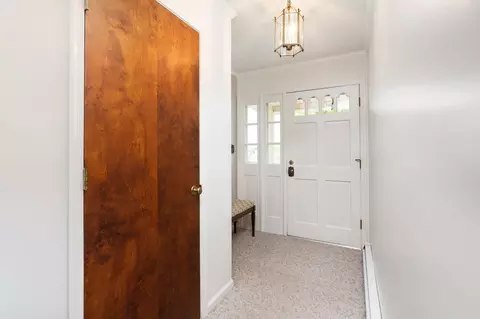 609 Sumter Rd, Waynesboro, VA 22980 photo 8