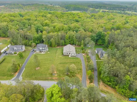 View/Area - 271 Two Rivers Dr, Troy, VA 22974 photo 9 of 10